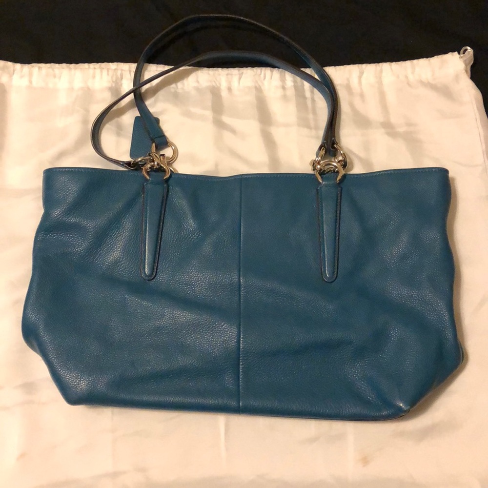 Coach Tote & Wallet - Picture 7 of 7